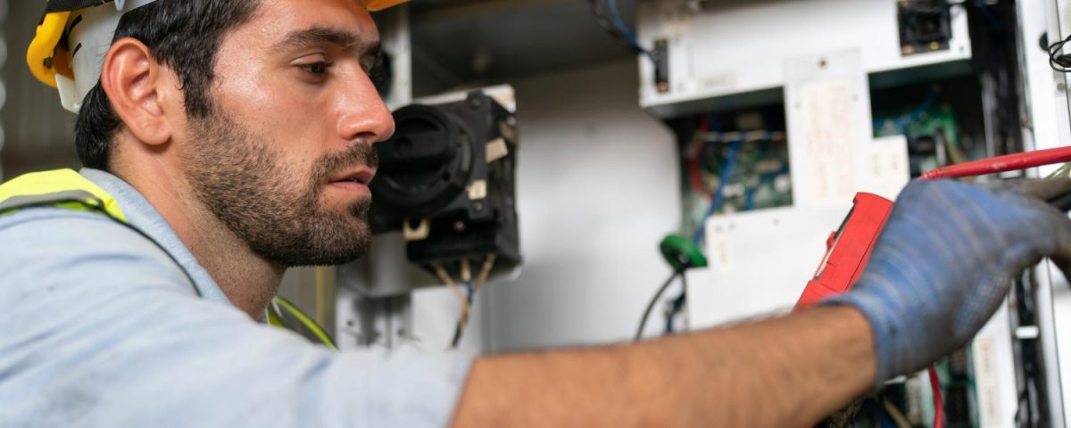 גנרטור חירום בבניין מחיר